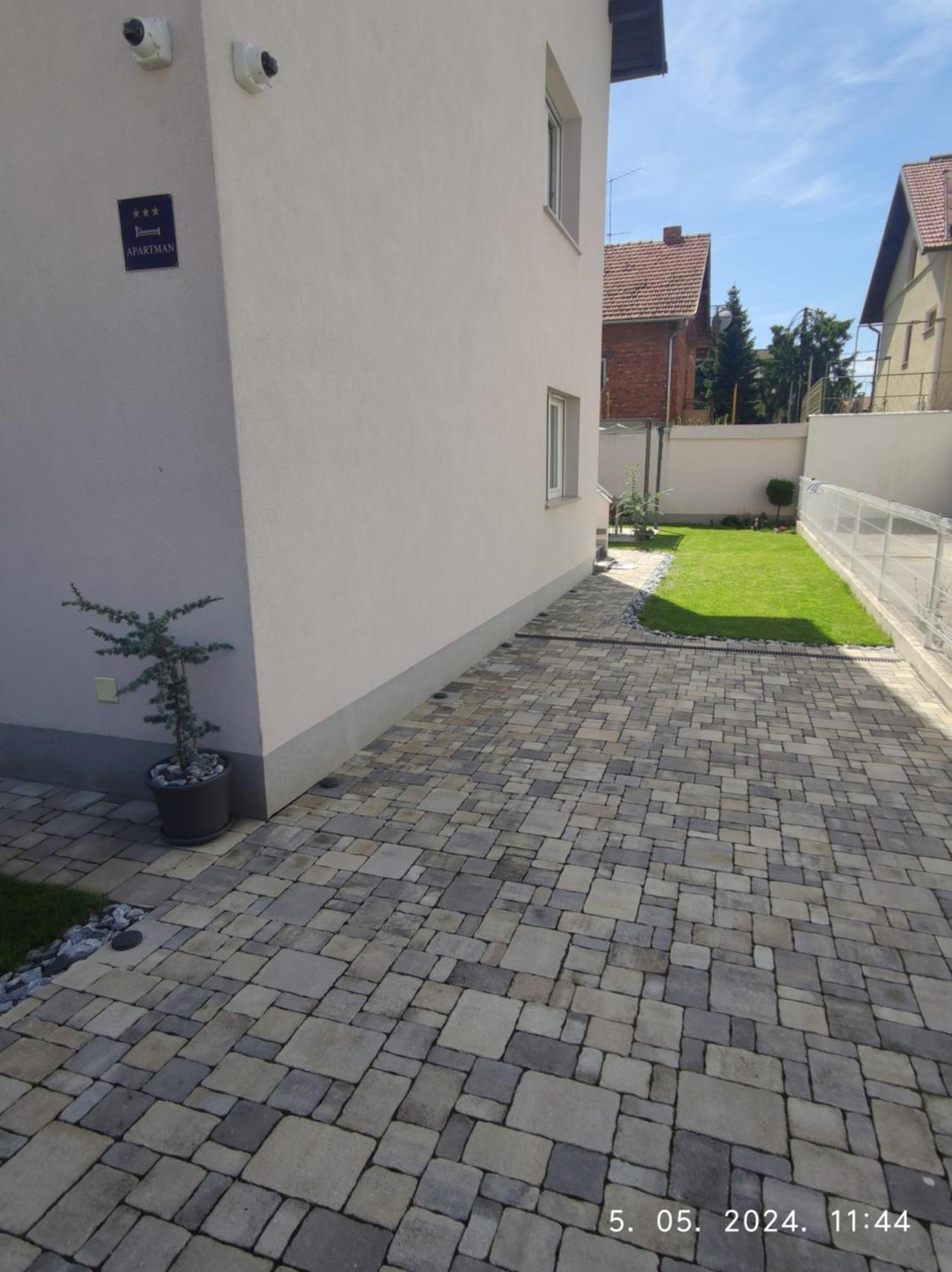 Lumani Apartment Zagreb With Free Parking Kültér fotó